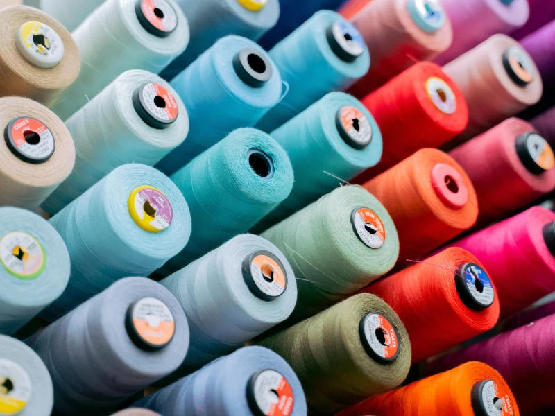 بررسی کامل کاربرد رنگدانه آلی در صنایع مختلف کاربرد رنگدانه آلی در صنایع مختلف - کاربرد پیگمنت در صنعت نساجی و الیاف - خرید رنگدانه آلی مناسب صنعت نساجی و الیاف