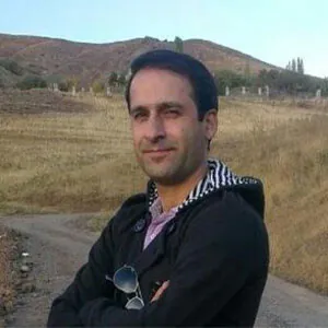 درباره ما حقیقی